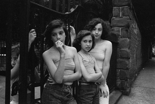 Девочки-подростки с Prings Street 1970-е гг.СШАНью-Йорк