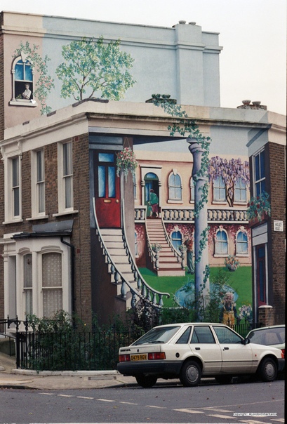 Стрит-арт 80-х годов. Каким был Лондон до БэнксиВ 80-е годы в британской столице началось повальное увлечение стрит-артом. На улицах стало появляться все больше и больше граффити: от