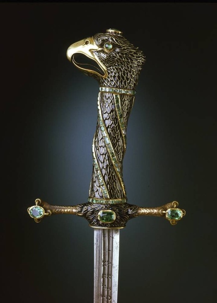 Рукоять меча с головой орла XVIIв.Германия