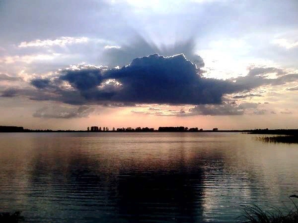 Озеро Сомино - украинский Лох-Несс