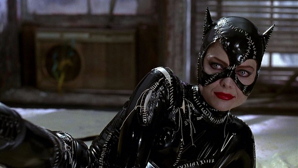 Хлоя Морец может стать новой Женщиной-кошкой Актрису хотят пригласить сниматься в новом фильме о Бэтмене, который снимет режиссер Мэтт Ривз. В новом фильме нас познакомят с новым Бэтменом, на